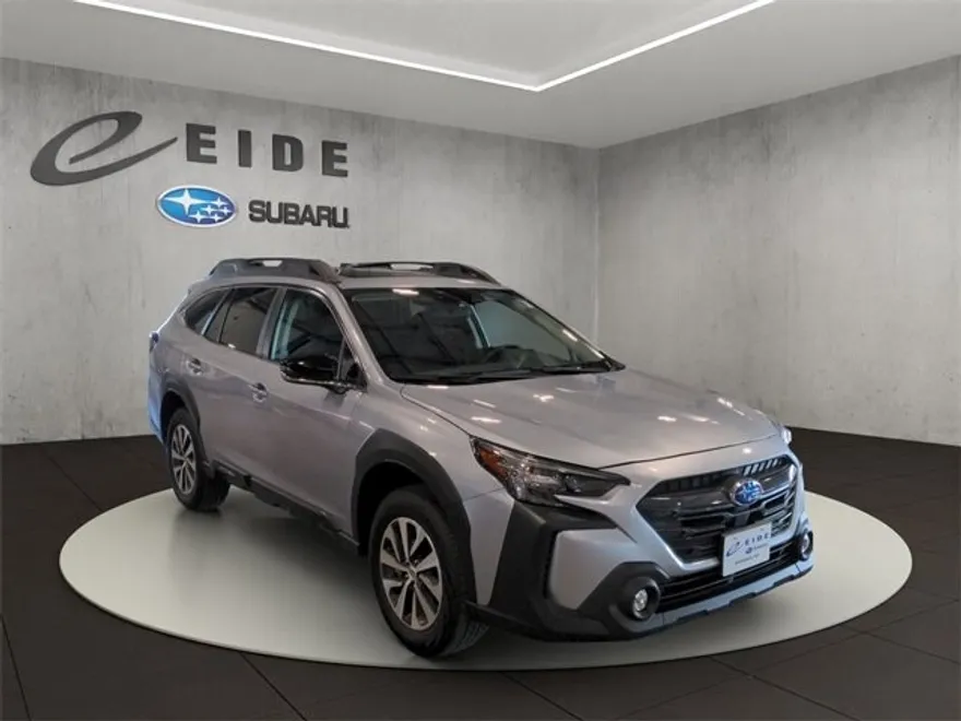 2025 Subaru Outback Premium photo 1