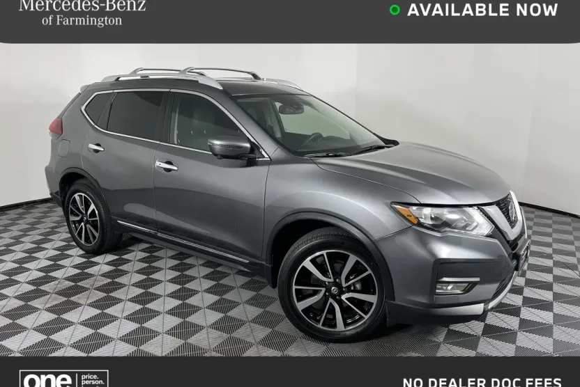 2020 Nissan Rogue SL photo 1