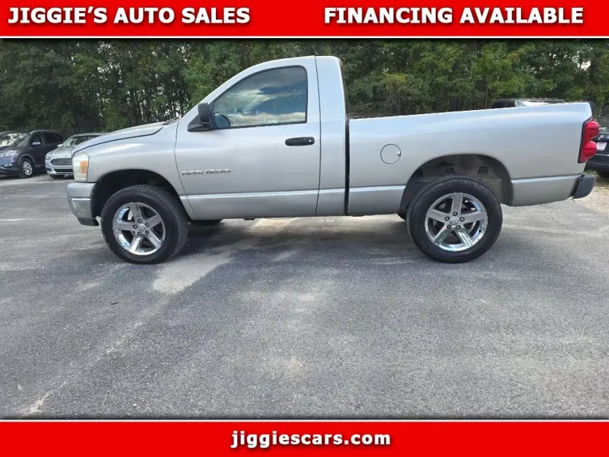 2007 Dodge Ram SLT photo 1