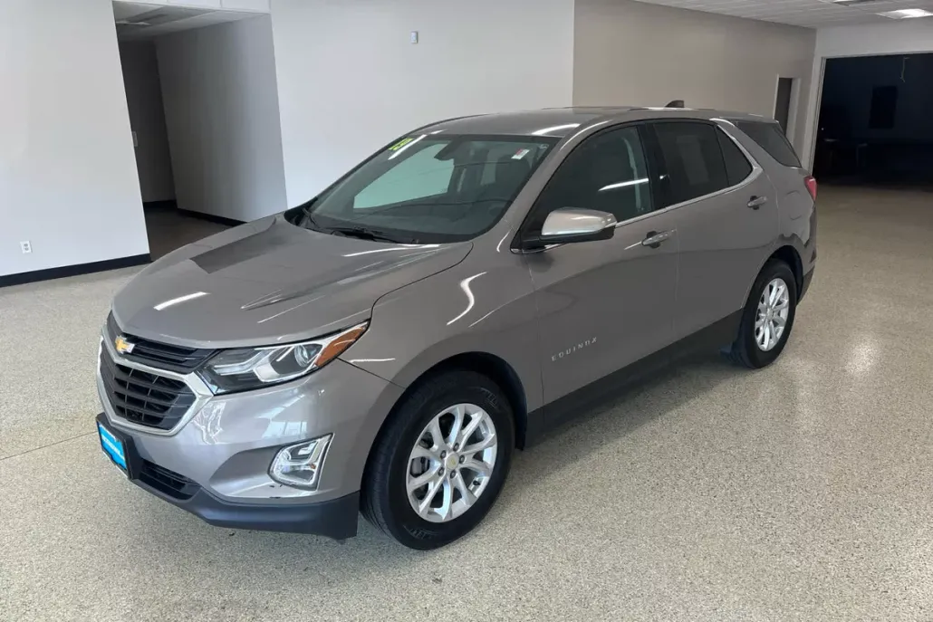 2019 Chevrolet Equinox LT photo 1