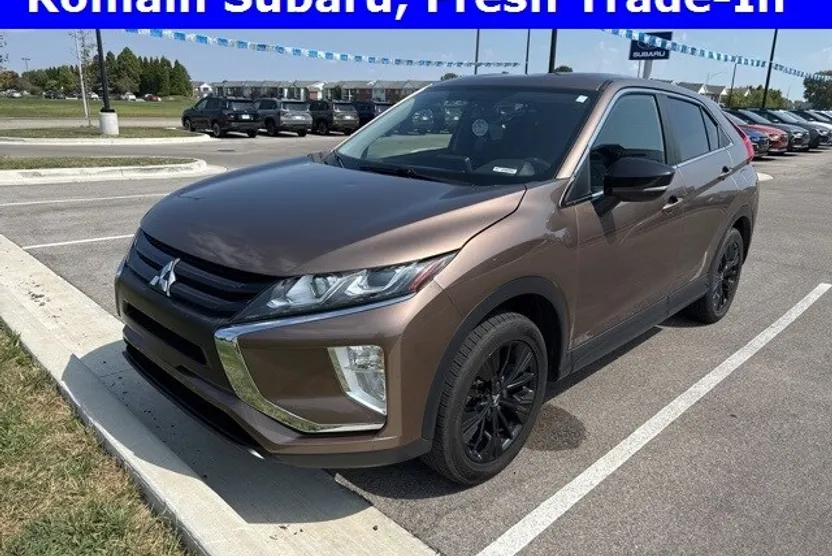 2018 Mitsubishi Eclipse Cross LE photo 1