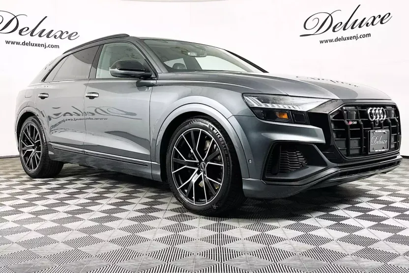 2021 Audi SQ8 Prestige photo 1