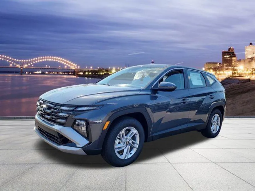 2026 Hyundai Tucson SE photo 1