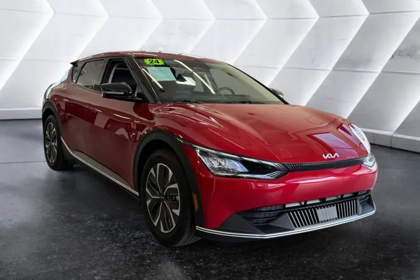 2024 Kia EV6 Light photo 1