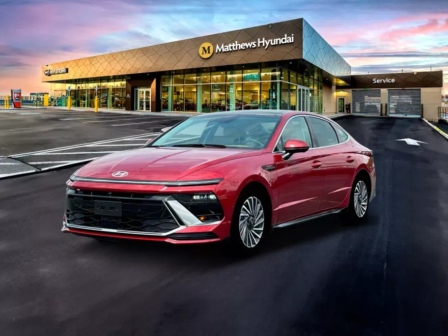 2024 Hyundai Sonata Hybrid Limited photo 1