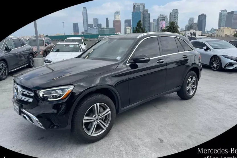 2021 Mercedes Benz GLC 300 photo 1