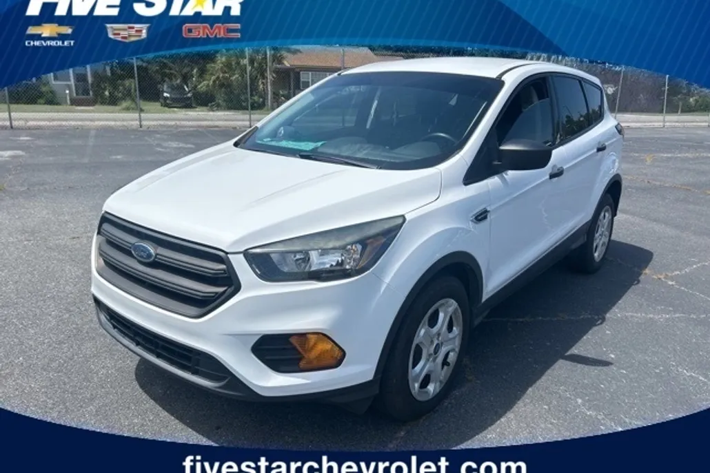 2019 Ford Escape S photo 1