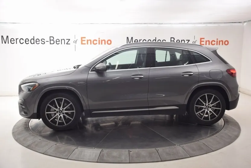 2026 Mercedes Benz GLA 35 AMG photo 1
