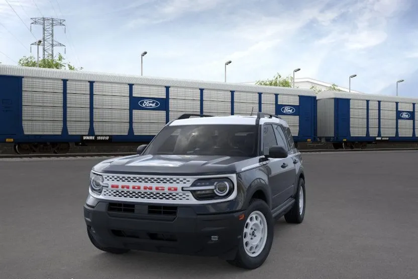 2025 Ford Bronco Sport Heritage photo 1