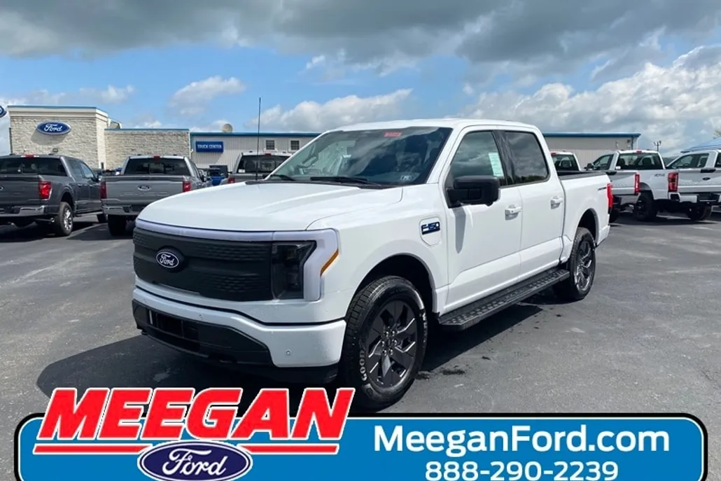2025 Ford F-150 Lightning photo 1