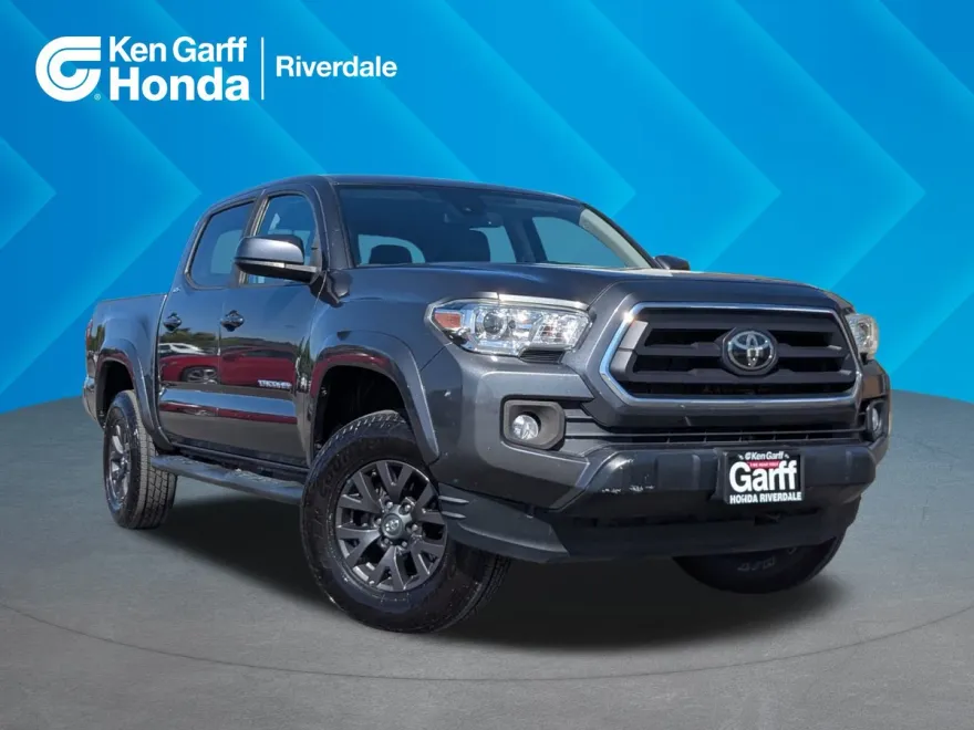 2020 Toyota Tacoma SR5 photo 1