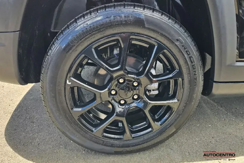 2024 Jeep Compass North Edition Latitude photo 1