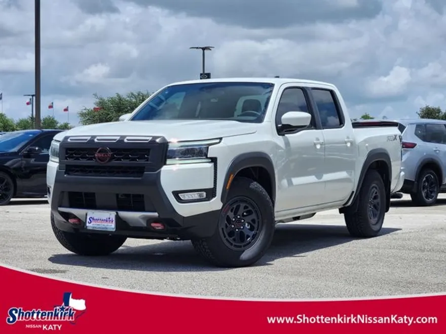 2025 Nissan Frontier PRO-X Crew Cab photo 1