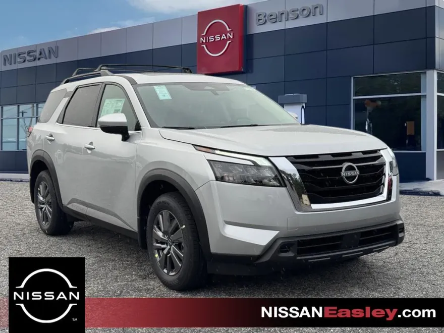 2025 Nissan Pathfinder SV photo 1