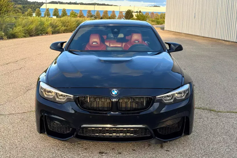 2018 Bmw M4 Convertible photo 1