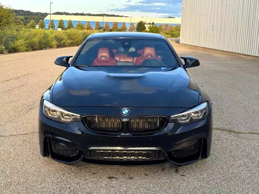 2018 Bmw M4 Convertible photo 1