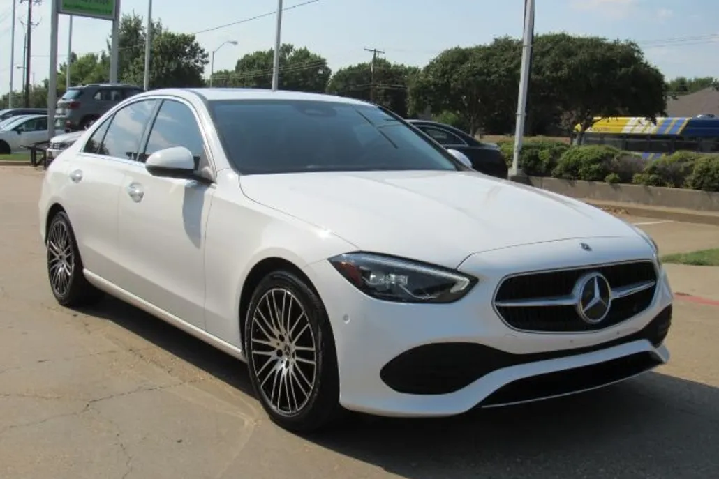 2023 Mercedes Benz C 300 Sedan photo 1