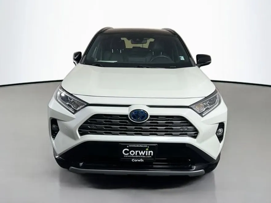 2021 Toyota RAV4 Hybrid XSE photo 1