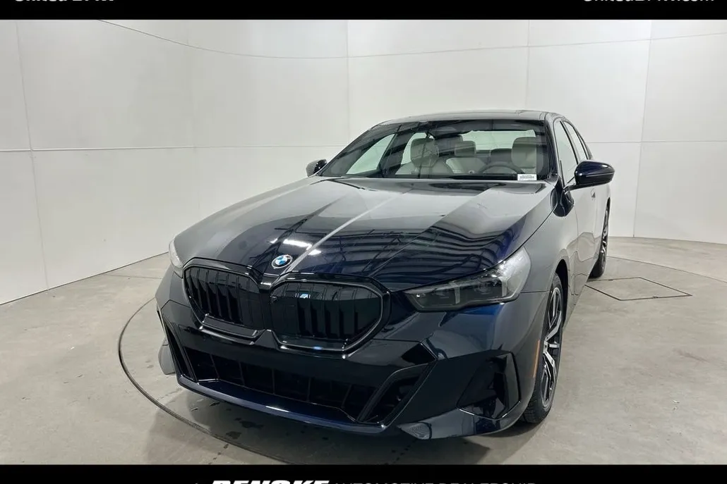 2025 Bmw 530i photo 1