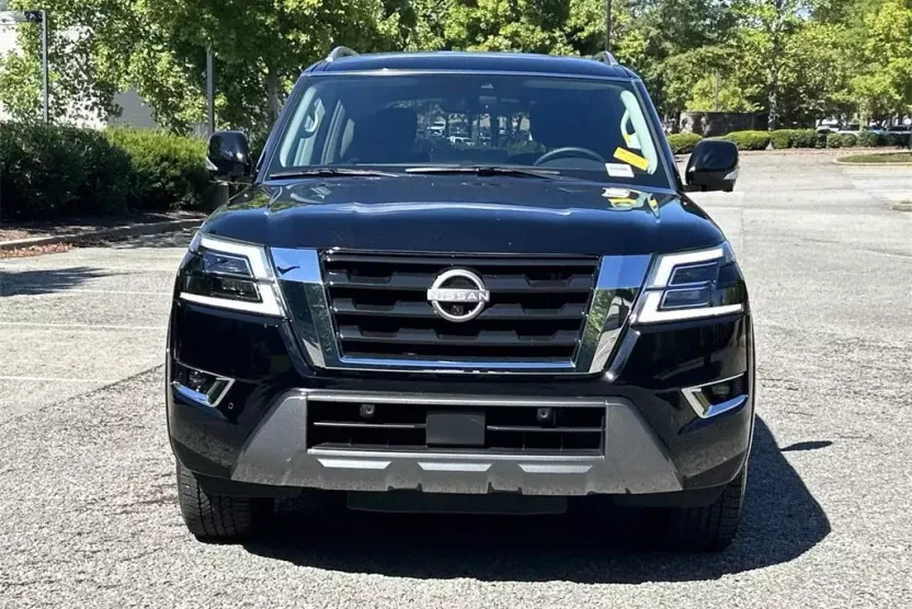 2024 Nissan Armada SL photo 1