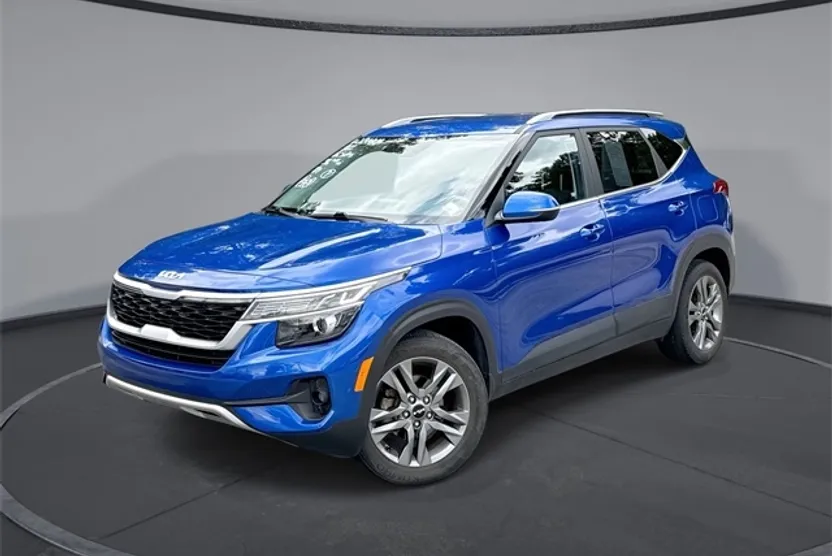 2022 Kia Seltos S photo 1
