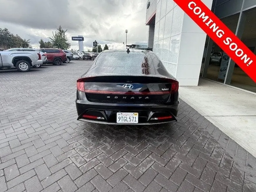 2023 Hyundai Sonata Hybrid Limited photo 1