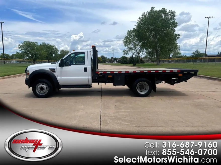 2009 Ford F-550 XLT photo 1