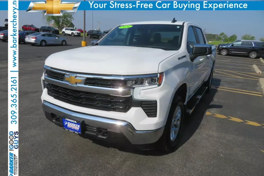 2024 Chevrolet Silverado 1500 LT photo 1