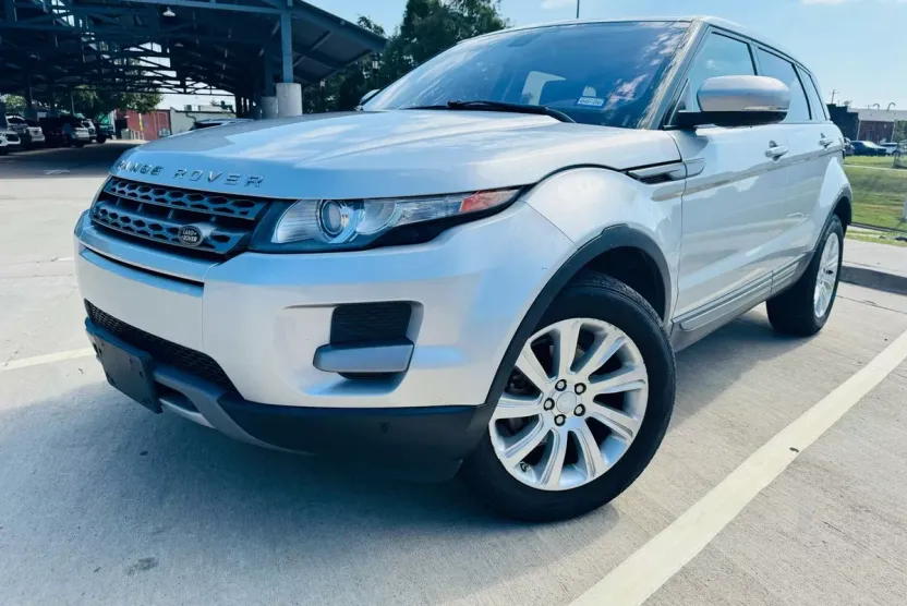 2013 Land Rover Range Rover Evoque Pure photo 1