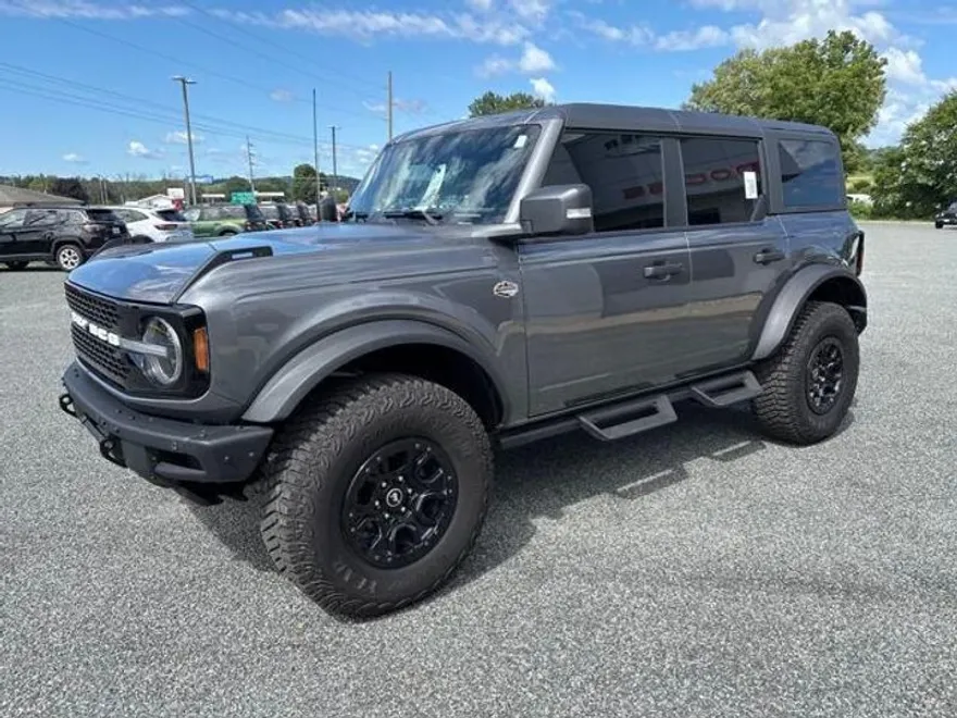 2024 Ford Bronco Wildtrak photo 1