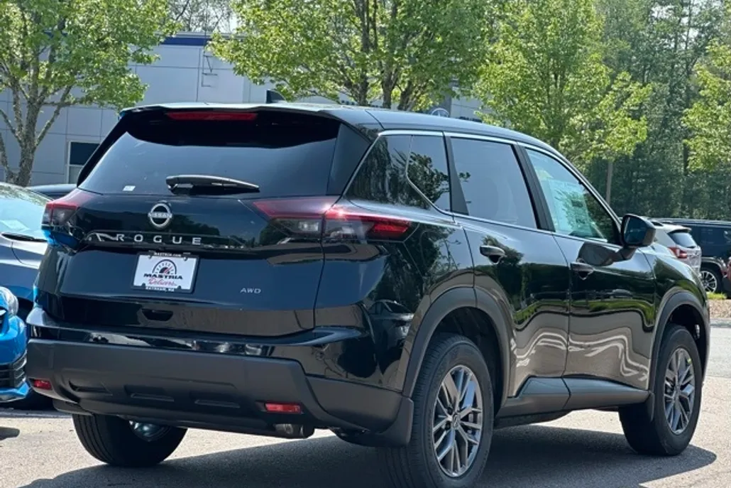 2025 Nissan Rogue S photo 1
