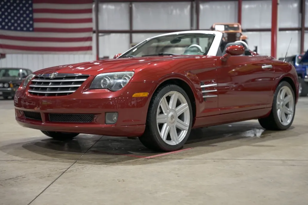2005 Chrysler Crossfire Base photo 1