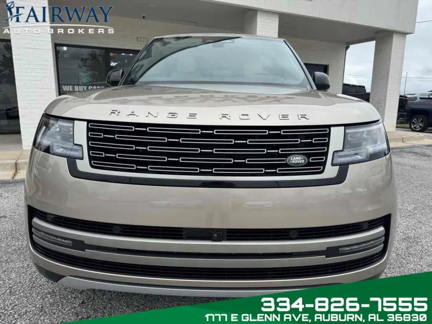 2025 Land Rover Range Rover SE photo 1
