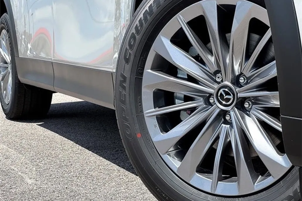 2025 Mazda CX-90 3.3 Turbo Preferred photo 1