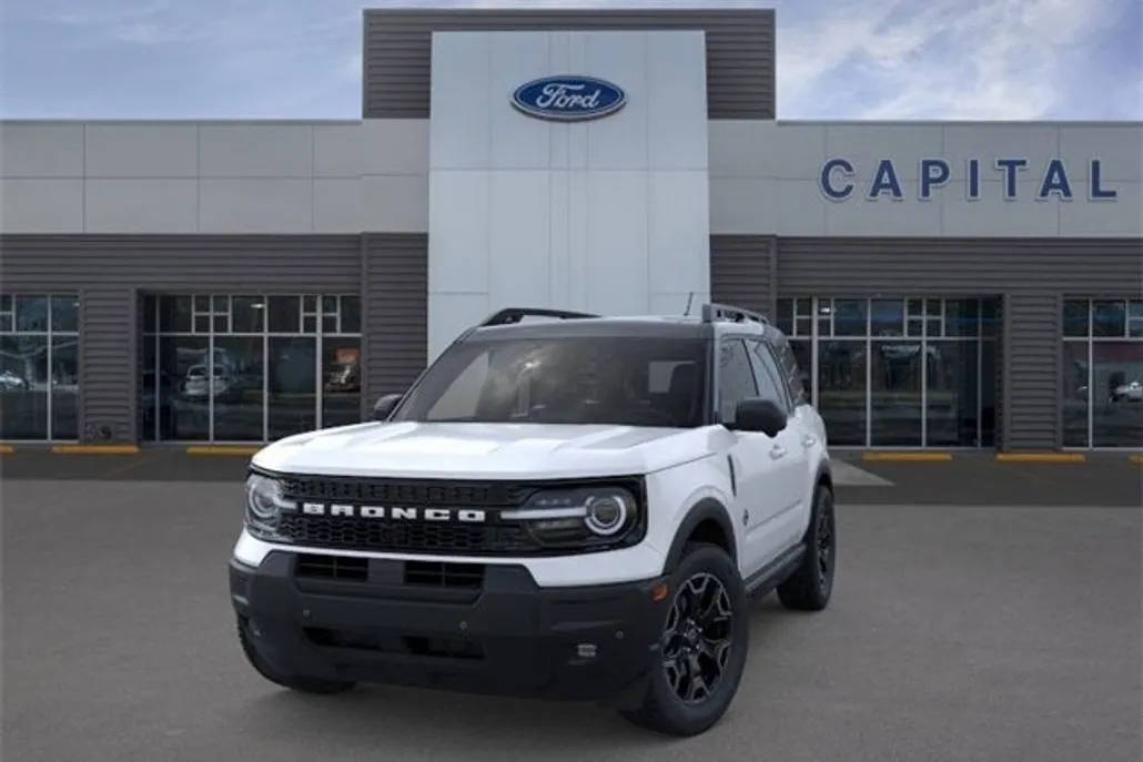 2025 Ford Bronco Sport Outer Banks photo 1