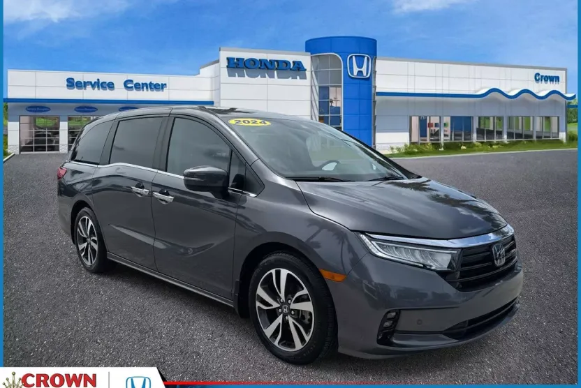 2024 Honda Odyssey Touring photo 1