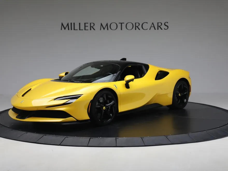2023 Ferrari SF90 Stradale photo 1