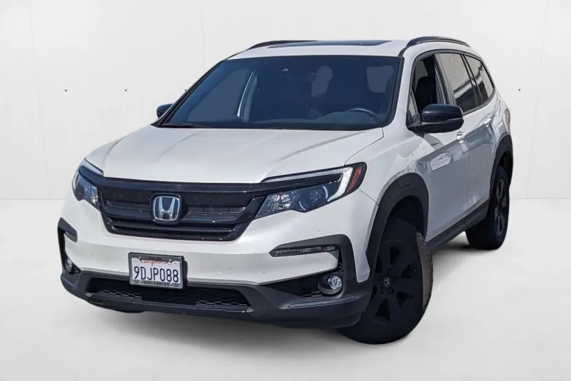2022 Honda Pilot TrailSport photo 1
