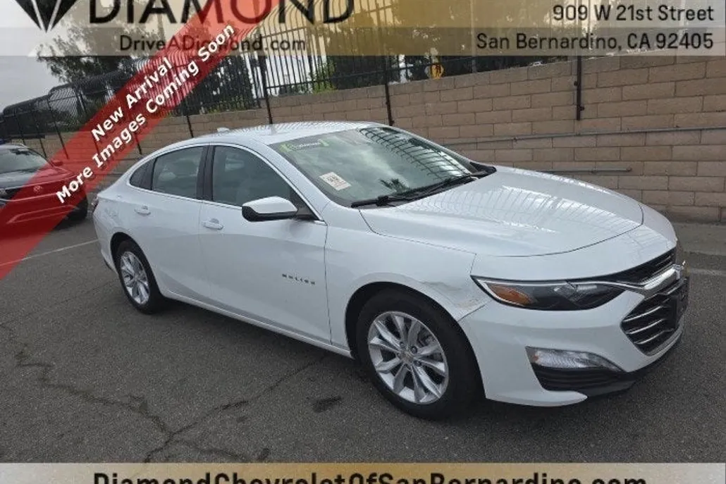 2022 Chevrolet Malibu 1LT photo 1