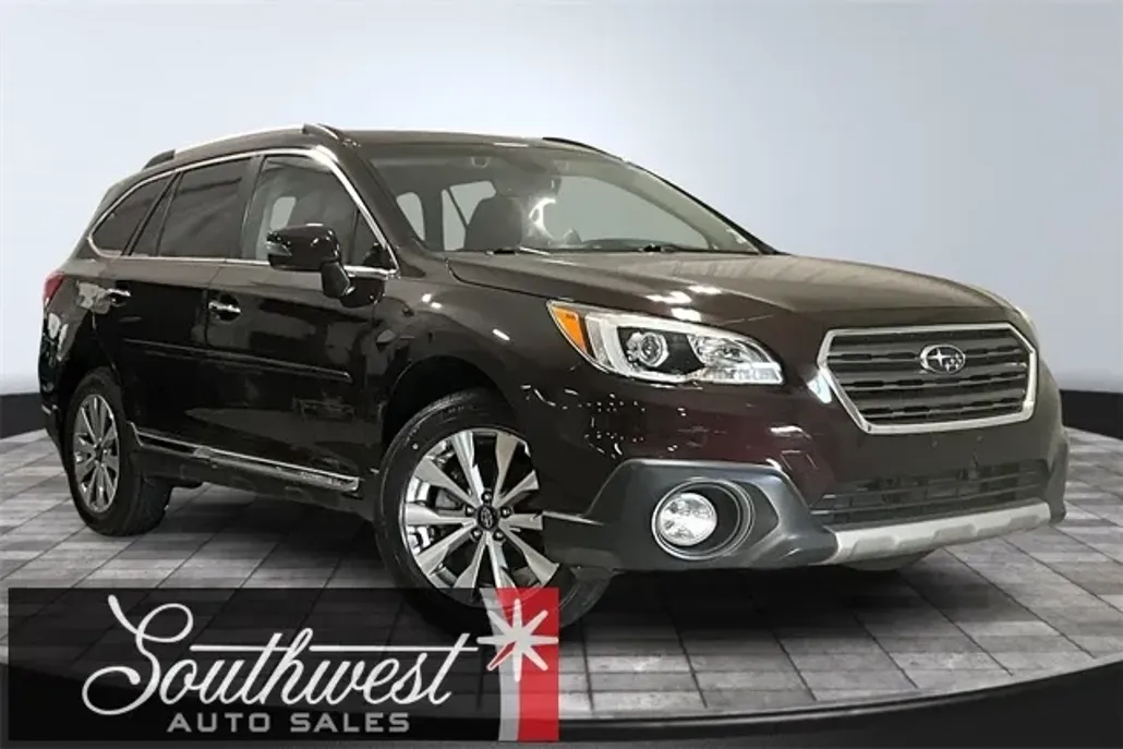 2017 Subaru Outback 3.6R photo 1