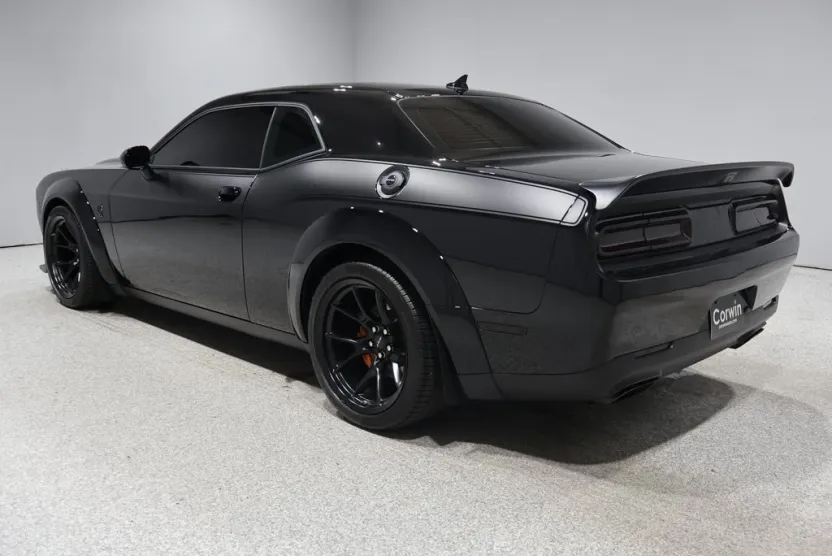 2023 Dodge Challenger SRT8 Hellcat Redeye Widebody photo 1