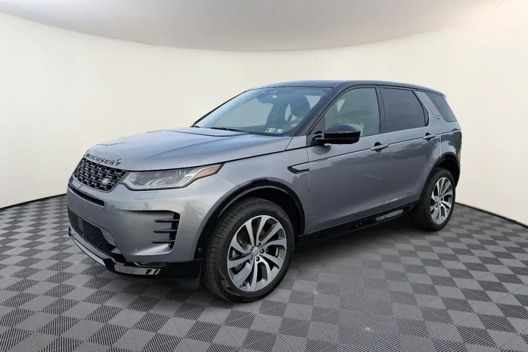 2025 Land Rover Discovery Sport Dynamic SE photo 1