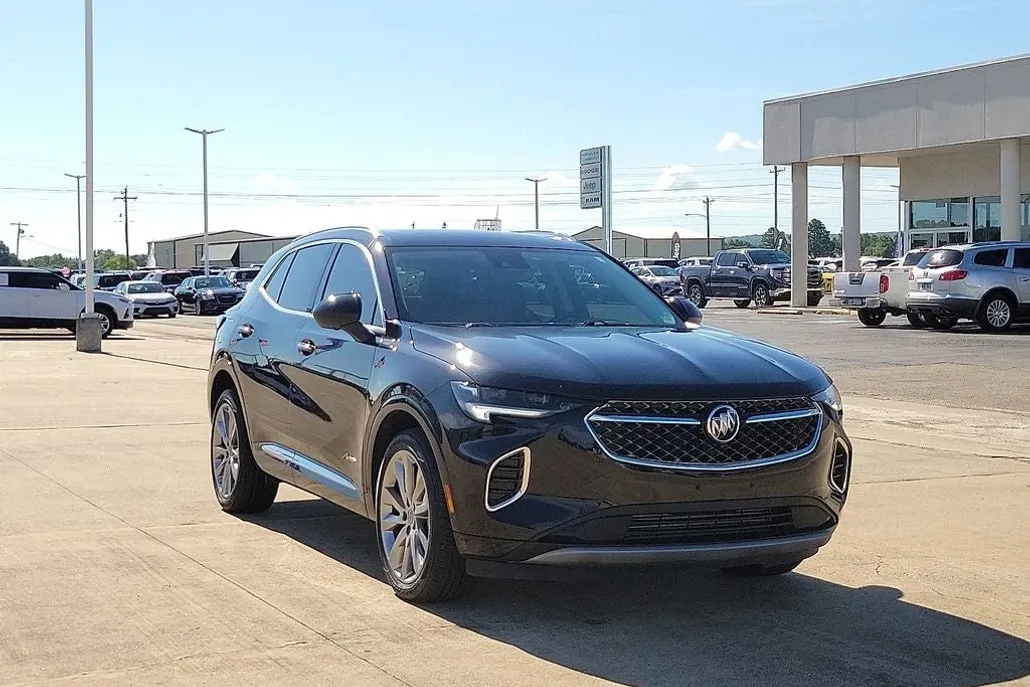 2023 Buick Envision Avenir photo 1