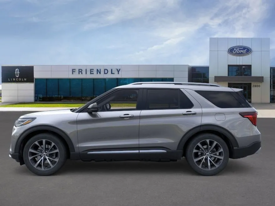 2025 Ford Explorer Platinum photo 1