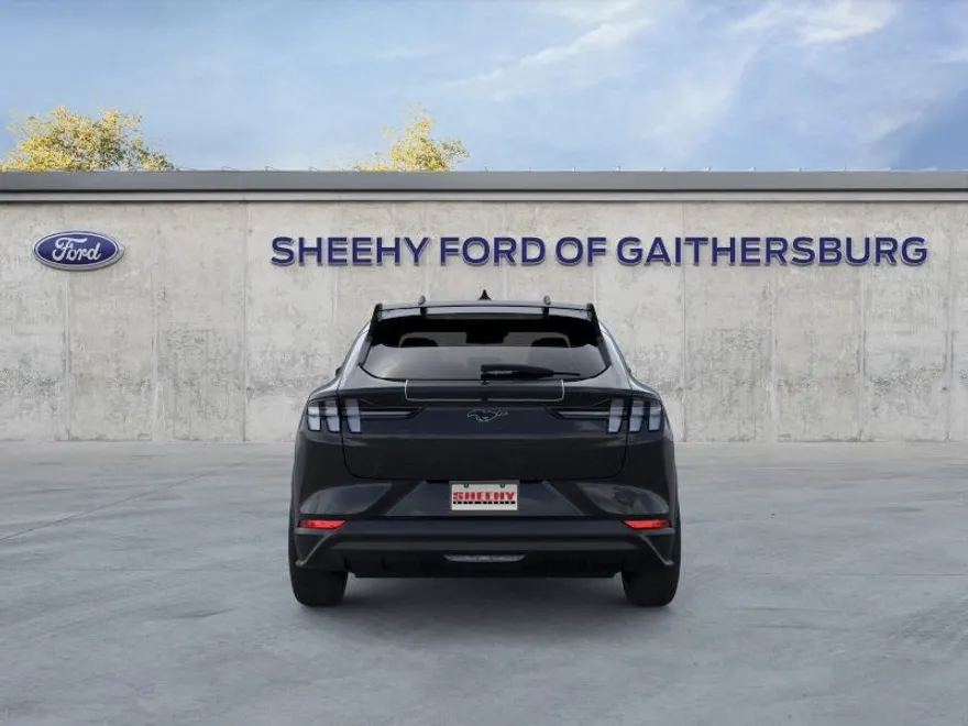 2025 Ford Mustang Mach-E GT photo 1