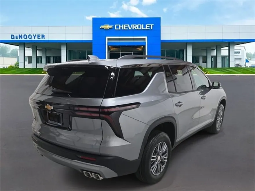 2026 Chevrolet Traverse photo 1