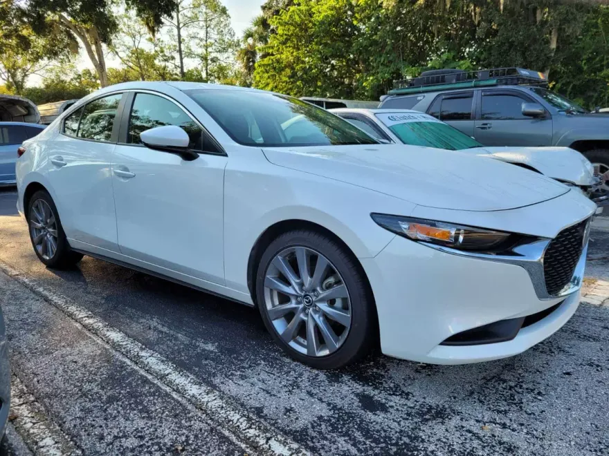 2023 Mazda Mazda3 2.5 Select photo 1