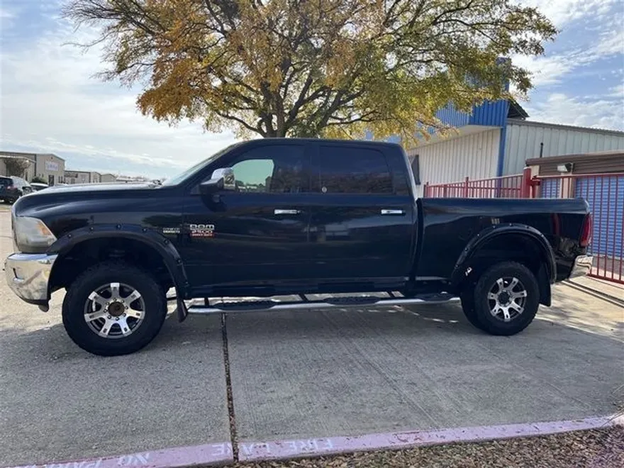 2012 Ram 2500 Laramie photo 1