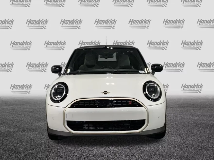 2025 Mini Cooper Convertible Signature photo 1