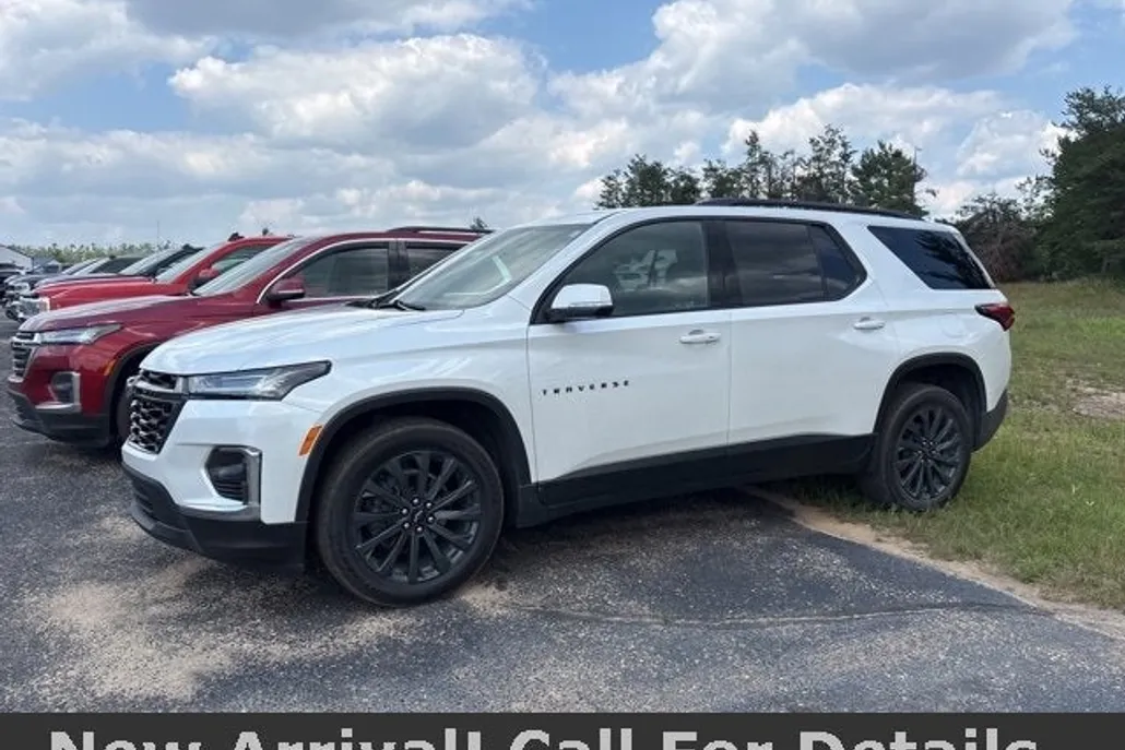 2023 Chevrolet Traverse RS photo 1